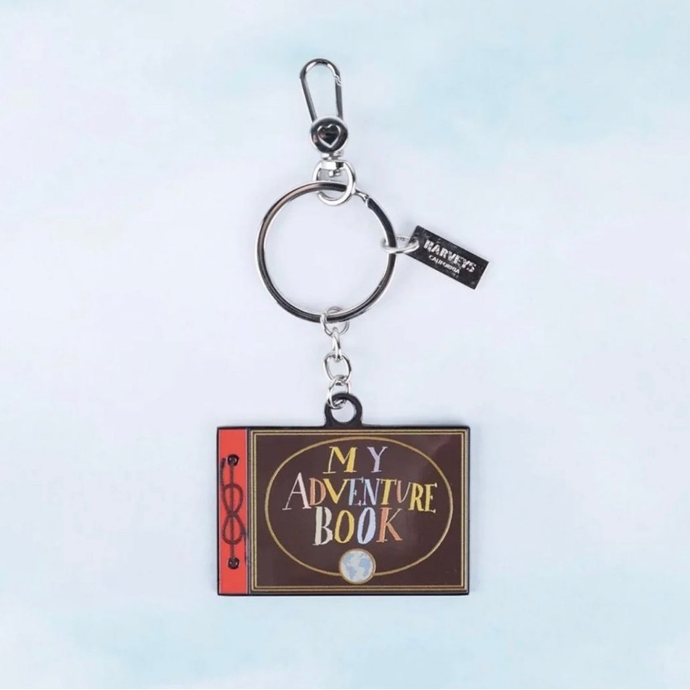 Harvey’s Disney Up My Adventure Book Keychain / NEW in original packaging